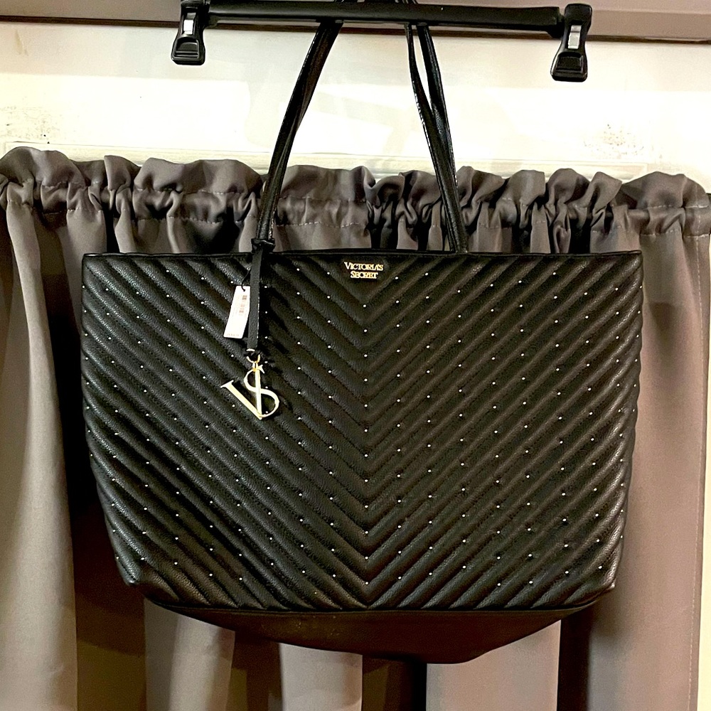 NWT! Victoria’s Secret weekender bag